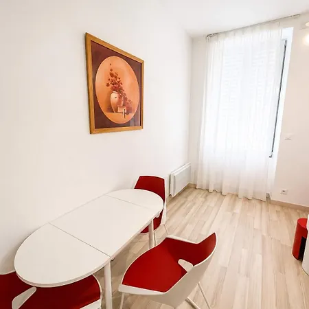 6 - 2 Pieces - Part Dieu - Rue Cuvier - 43 Λυών